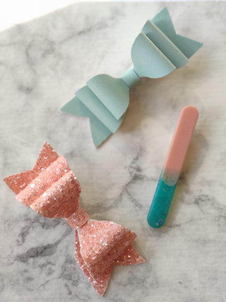 CORAL - Set of 3 hair clips